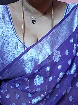 Snapshot of ananya956 chatting on 05.28.26 ananya956 online show from 05.28.26