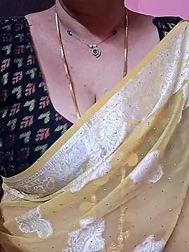 Snapshot of ananya956 chatting on 05.29.26 ananya956 online show from 05.29.26