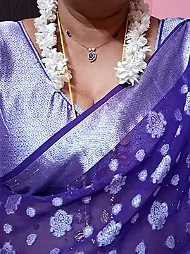 Snapshot of ananya956 chatting on 05.31.26 ananya956 online show from 05.31.26