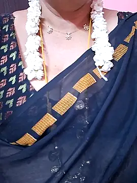 Snapshot of ananya956 chatting on 06.08.26 ananya956 online show from 06.08.26