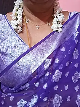 Snapshot of ananya956 chatting on 06.10.26 ananya956 online show from 06.10.26