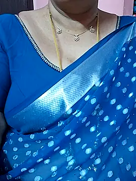 Snapshot of ananya956 chatting on 06.14.26 ananya956 online show from 06.14.26