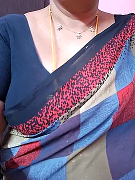 Snapshot of ananya956 chatting on 06.18.26 ananya956 online show from 06.18.26
