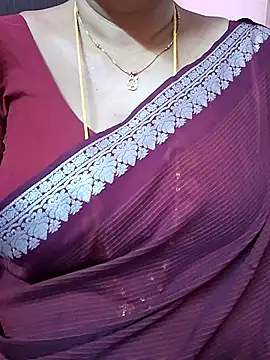 Snapshot of ananya956 chatting on 06.29.26 ananya956 online show from 06.29.26