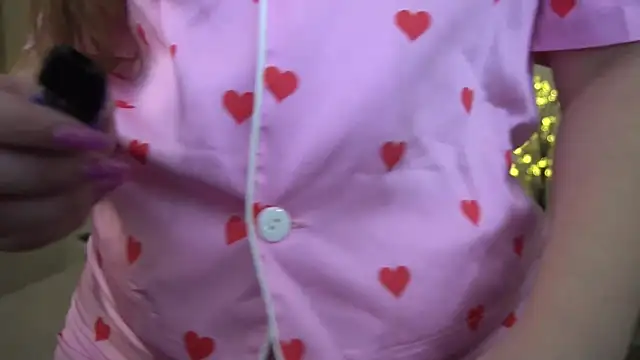 MagicPeachh  online show from 01.10.25