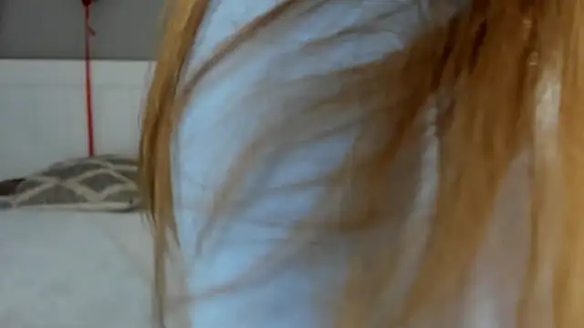 MagicPeachh  online show from 03.17.25