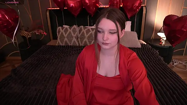 Snapshot of MagicPeachh_ chatting on 02.06.26 MagicPeachh online show from 02.06.26