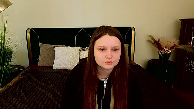 Snapshot of MagicPeachh_ chatting on 03.13.26 MagicPeachh online show from 03.13.26