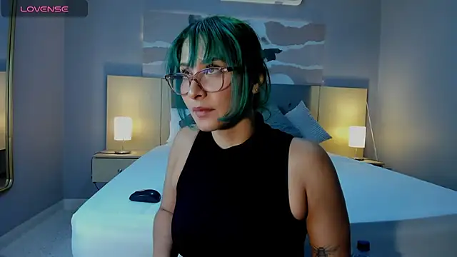 Ramona Flower online show from 11.21.25