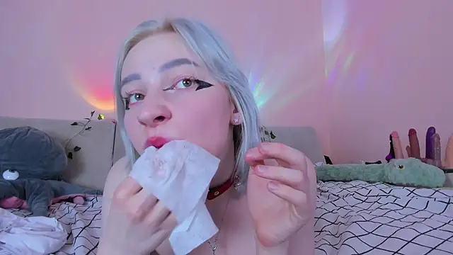 Lexy Lovy online show from 03.15.25