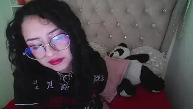 Snapshot of CherieCurl chatting on 03.19.26 CherieCurl online show from 03.19.26