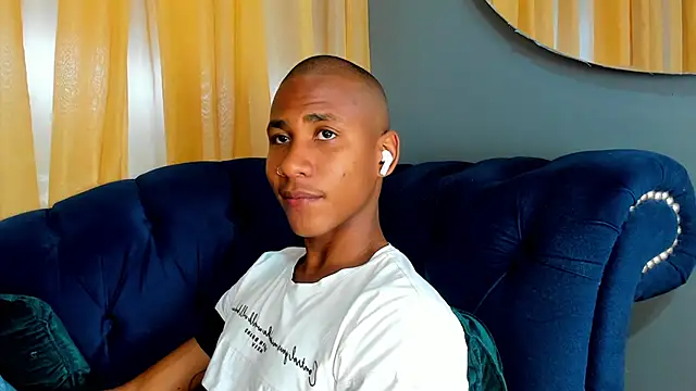 Ethan Fox11 online show from 03.07.25