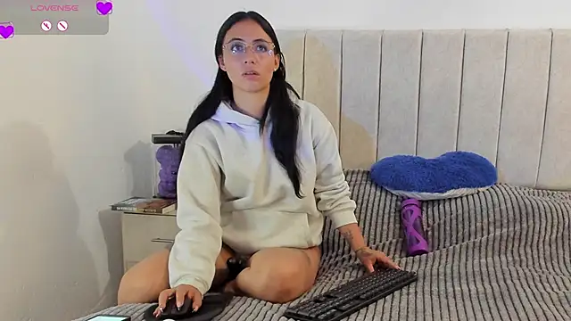 anny roberts online show from 03.15.26