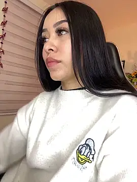 Snapshot of Starliee__ chatting on 02.11.25 Starliee online show from 02.11.25