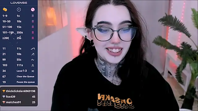 Dixi Pixi  online show from 01.25.25