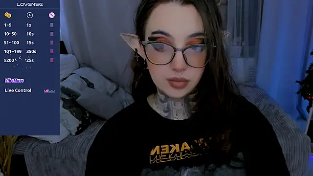 Dixi Pixi  online show from 12.17.25