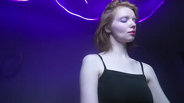 ginger hugs online show from 09.27.25