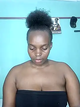 Snapshot of freaky_j_ chatting on 12.19.24 freaky j  online show from 12.19.24