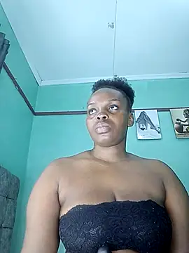 Snapshot of freaky_j_ chatting on 01.29.25 freaky j  online show from 01.29.25