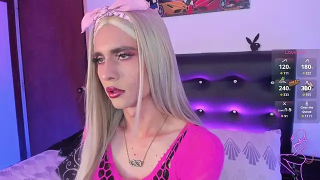 Snapshot of AngelsJones21 chatting on 11.25.25 AngelsJones21 online show from 11.25.25