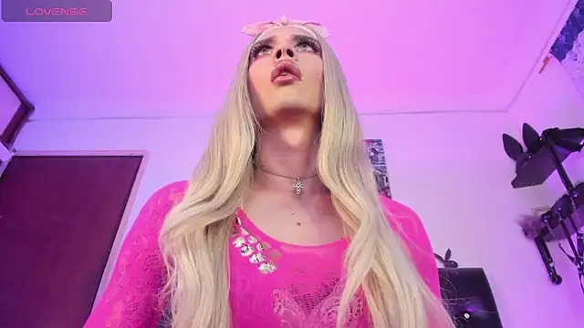 AngelsJones21 online show from 04.15.26