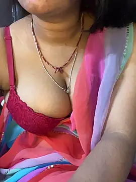 Spicy sari girl online show from 04.09.26