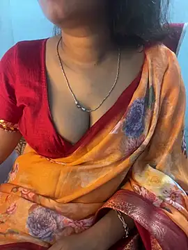 Snapshot of Spicy_sari_girl chatting on 06.18.26 Spicy sari girl online show from 06.18.26