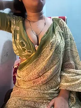 Snapshot of Spicy_sari_girl chatting on 06.23.26 Spicy sari girl online show from 06.23.26
