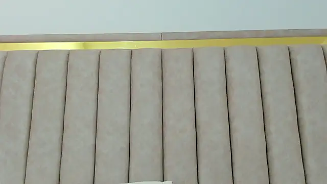 FreyaMoller online show from 03.25.26