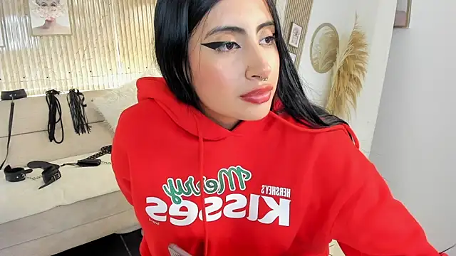 Snapshot of RACHEL_EV chatting on 10.01.25 RACHEL EV online show from 10.01.25