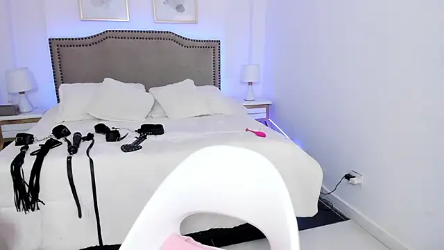 Snapshot of RACHEL_EV chatting on 02.13.26 RACHEL EV online show from 02.13.26