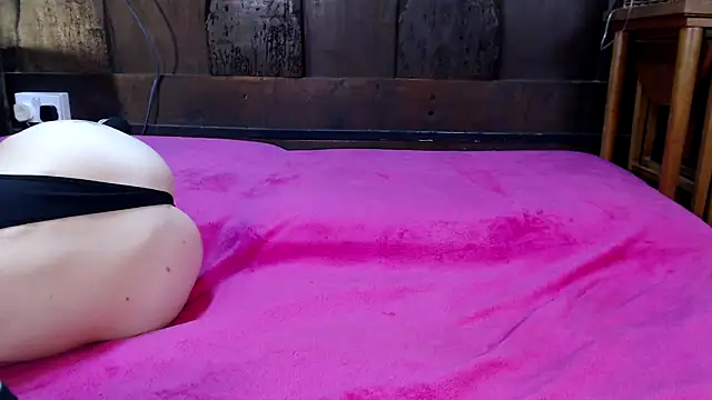 Snapshot of Reprobate4 chatting on 01.14.25 Reprobate4 online show from 01.14.25