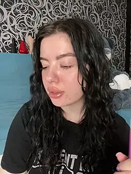 Kimi Ass online show from 03.12.25