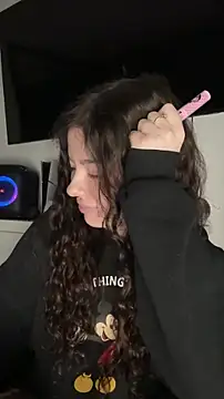 Snapshot of Kimi_Ass chatting on 02.14.26 Kimi Ass online show from 02.14.26