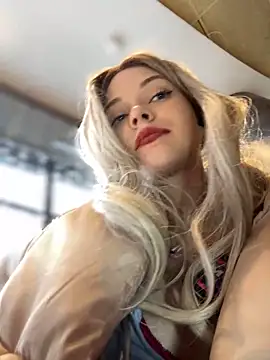 Snapshot of Times__Square chatting on 12.29.24 Times Square online show from 12.29.24