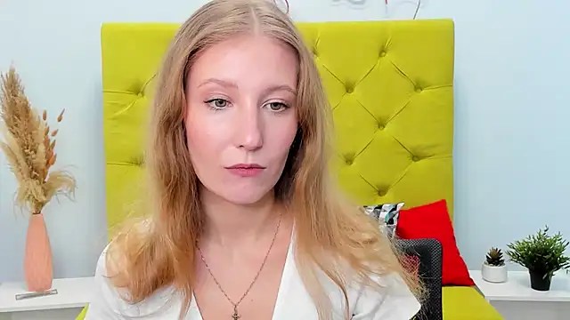 LolaWilsons online show from 01.14.26