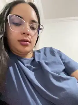 Snapshot of gabyaridi chatting on 02.10.26 gabyaridi online show from 02.10.26