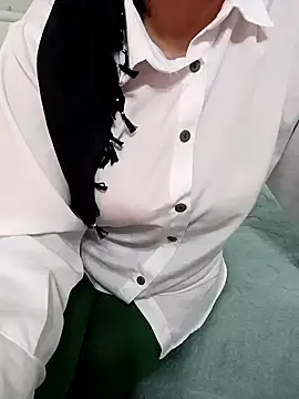  Sahra  online show from 12.02.24