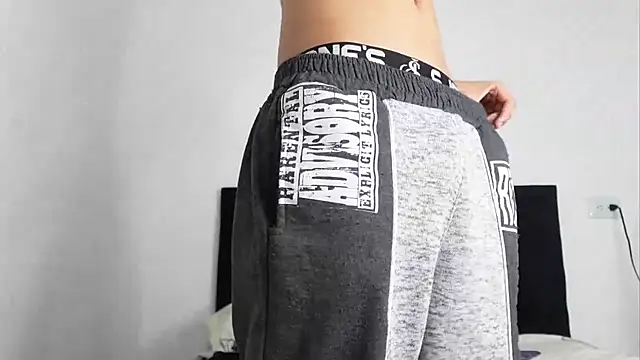 MarcoAlexLatino online show from 01.24.25