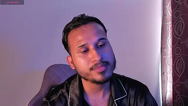 Snapshot of SubmissiveHorny chatting on 07.17.26 SubmissiveHorny online show from 07.17.26