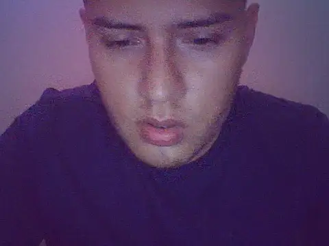 Snapshot of Malandralle chatting on 12.01.25 Malandralle online show from 12.01.25