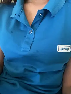 Tuongvy05 online show from 11.15.25