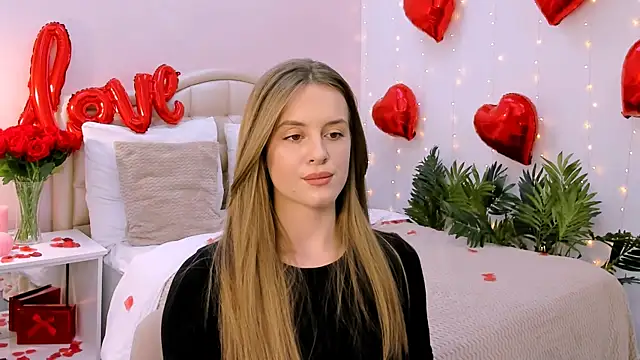 RozzitaBedberry online show from 02.12.25