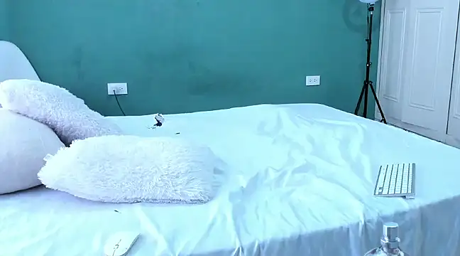 Snapshot of Chandler_ken chatting on 01.18.25 Chandler ken online show from 01.18.25