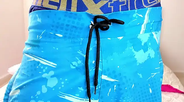 Snapshot of Chandler_ken chatting on 03.11.25 Chandler ken online show from 03.11.25