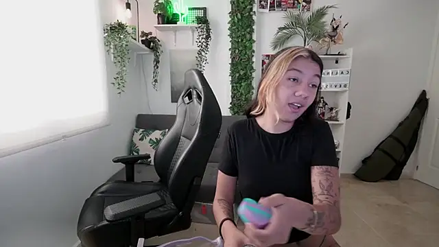 blvckbabyweed07 online show from 04.16.26