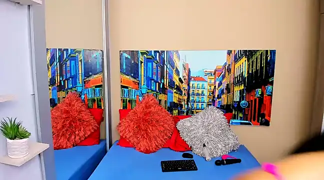 CristalLoren online show from 03.22.25