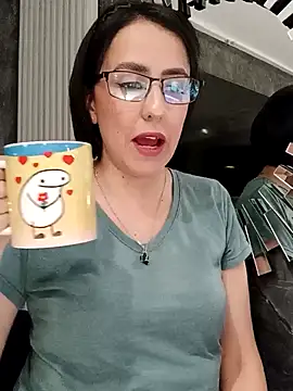 IsisBlake online show from 02.26.25