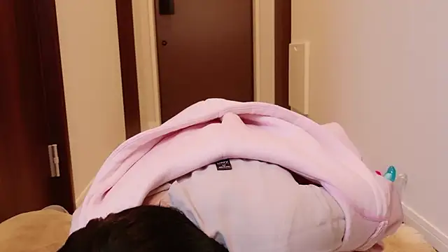 Mia--meow online show from 01.13.25