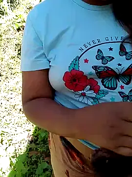 Snapshot of Sexy--queen1 chatting on 03.02.25 Sexy--queen1 online show from 03.02.25